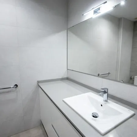 Coronado 4 Menyber Apartman *
